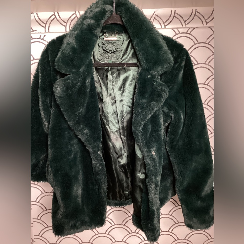 Odin Emerald Plush Teddy Jacket size medium - Picture 10 of 14